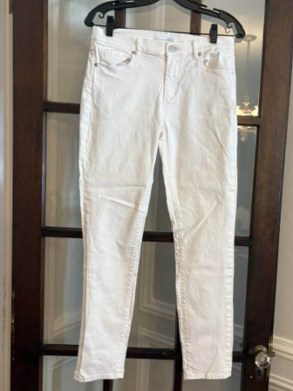 LOFT White Modern Skinny Jeans, Size 28/6